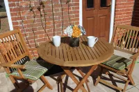Tranquil Cottage adjoining rural farmhouse 5 miles from Suffolk Coast - 2-Star