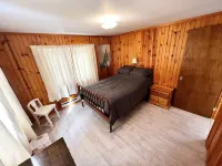 Waterfront Getaway on Beautiful Long Lake!