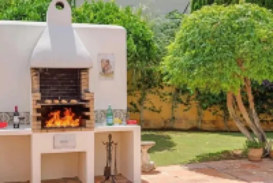 Beautiful Villa set in a quiet cul-de-sac close to all amenities