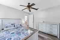 Remodeled 4BR w/pool table, Pingpong, Air Hockey Hotel a Carrollton