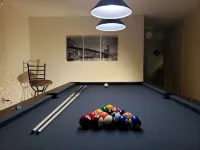 Cozy 4B House with Pool Table, Near Nike/Intel, 10miles to downtown Portland