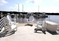 Aqua Lodge Houseboat "Calypso"