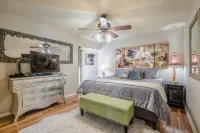 Sally's Blue Pearl  3 Br/2 Bath - Sept. 2025 Discounts. Inquire for Price!