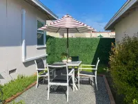 Retro Vibes - Updated 1950s 1 Br/1 bath Duplex Unit