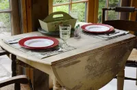 Charming Vintage Cabin on Beautiful Walloon Lake