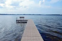 Lakeside Leisure: Relax, Recharge, Reconnect!