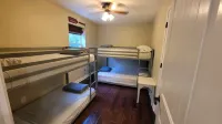 Kentucky Lake Oasis- Walk to Lake, Game Room, Fire Pit & Boat Parking