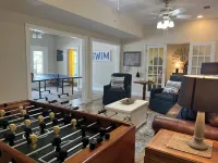 Family friendly lakehouse with swimming pool, dock, ping pong, Foosball & kayak.