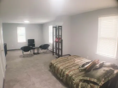 Creek River Homestay-Close to the Base/ Harrisburg/Hershey/Lancaster/Much More!! Отели в г. Фэрвью Тауншип