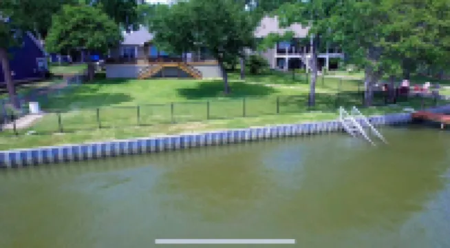 New Lakefront Home-Private Dock on Open Water in Convenient Location, Cul de sac