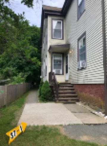 Cozy and beatifull 2br in New England . 5 min drive to the beach /sleeps 6