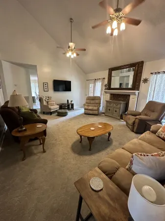 Private Setting Perfect for Large Groups