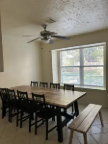 Spacious Family House 4BR. Close to many restaurants & markets! Hotels in Alief