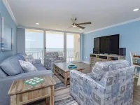 DIRECT OCEANFRONT - TOP TWO FLOORS - LUXURY TOWNHOUSE - THE PELICAN