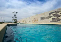 Holiday Inn & Suites Puerto Vallarta Marina & Golf