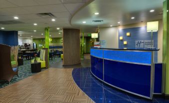 Holiday Inn Express & Suites Plant City