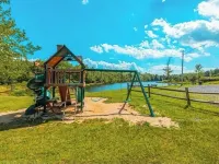 Cozy 2-bedroom cabin located in the heart of the Poconos! Hoteles en Municipio de Penn Forest