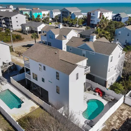 Spectacular Beach House just 1 min. walk to beach w/ Private Salt Pool & Hot Tub