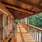 Cabin of Dreams – Bluff Mountain Views, Hot Tub & Wildlife
