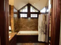 Custom Cottage, Fireplace, Views, A/C, Private Deck, Central to Yosemite Park