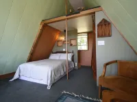 Waterfront Vashon Home with Amazing View Hotels in Vashon