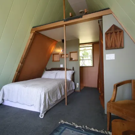 Waterfront Vashon Home with Amazing View