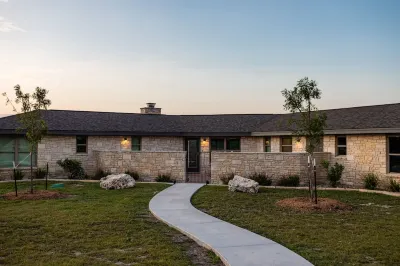 Upscale, Magnificent Views,  Dog Friendly. Owner Friendly! Hotels near Johnson Creek RV Resort & Park