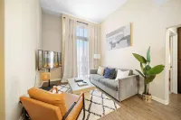 Soothing 2-bedroom condo in Marina del Rey with AC, fitness room, WiFi