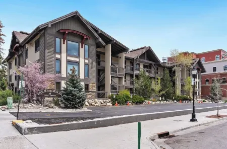 Condo in the Heart of Steamboat- Walk Everywhere!