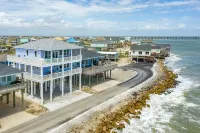ON THE ROCKS-LUXURY OCEAN FRONT WITH OUTSTANDING UNOBSTRUCTED VIEWS