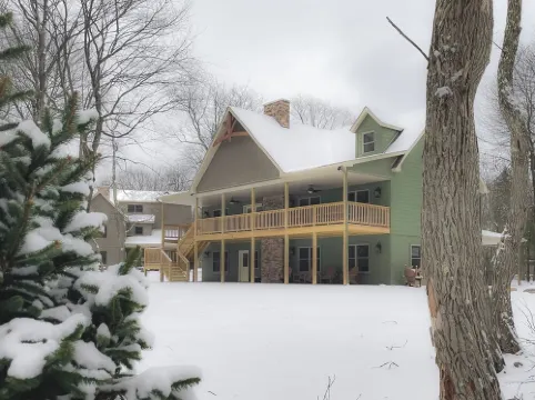 Pine Crest Lodge, 8Br 5BA Home with Large Yard, Fire Pit, & Private Hot Tub