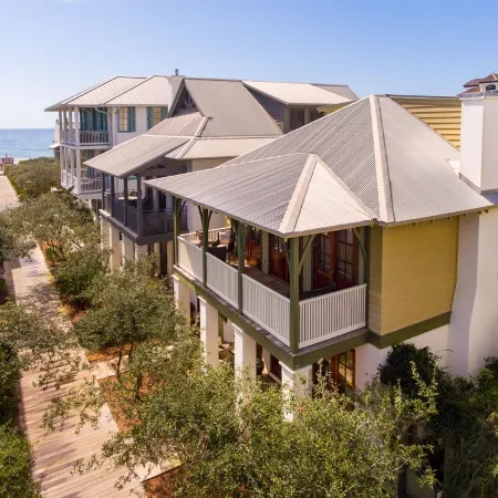 Gulf Side in RB-   Beach Access - 2 Min to Beach or Town- Bikes- Amsler Cottage
