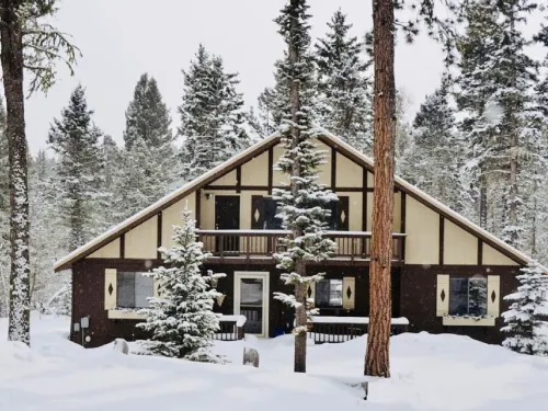 Angel Fire Chalet , “ Clean and comfortable , all the niceties of home” - Pools