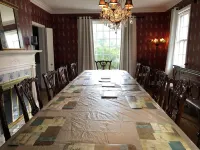 Filmed in Movie-Large Charming Midtown 4000 f²,5 Br,8 Beds,3.5 Bath Sleeps 14 - Bungalows
