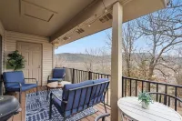 Woodsy Wonder - Pools, Hot tub, Gated & Golf, less than 10 min to everything