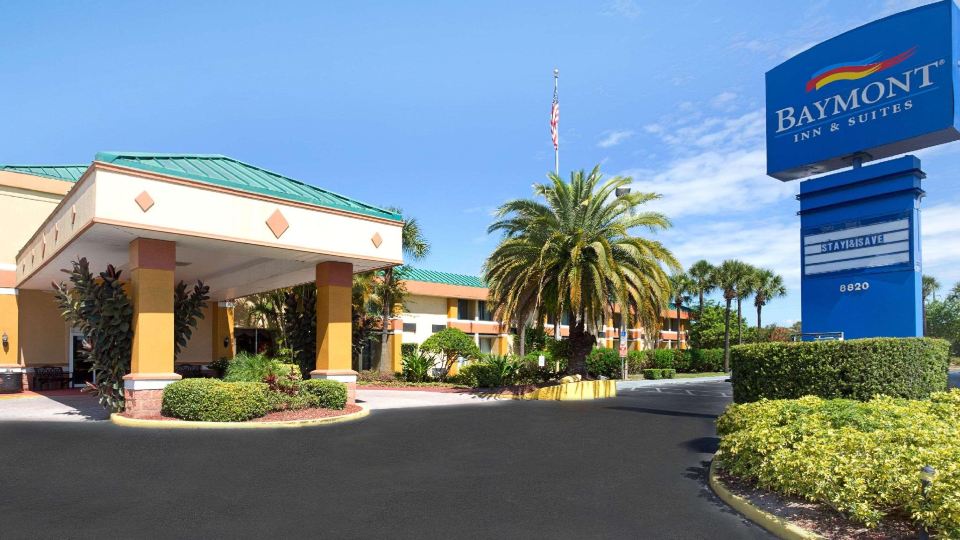 Garnet Inn & Suites, Orlando