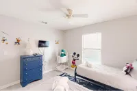 Lake Wilson Family Getaway Villa - Close to Disney!