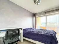 Apartment in the city center and close to the Parc Des Expositions