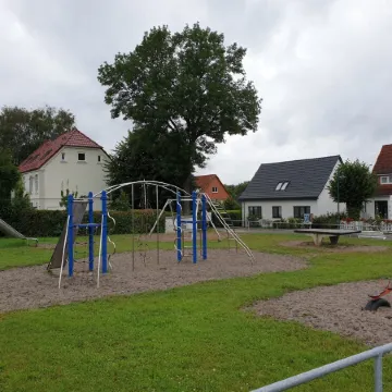 Very nice holiday home in a quiet location in Boltenhagen.