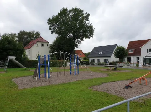 Very nice holiday home in a quiet location in Boltenhagen.