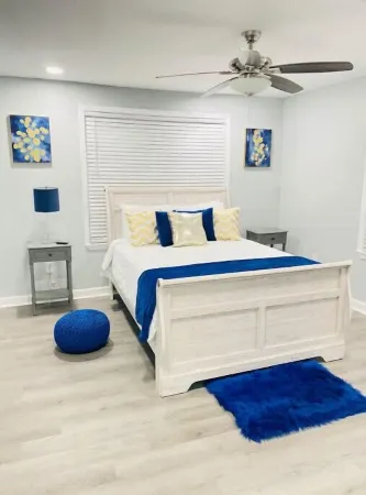 “New Listing” The Latest Luxurious Blue Cheetah!<br>4Bed 3Bath Отели в г. Ковингтон