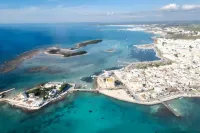 Grand Villa Lapillo – Sea View Estate with Terrace
