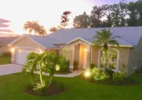 CASA DELMARE....Naples pool-villa retreat Hotel dekat Naples / Marco Island KOA Holiday