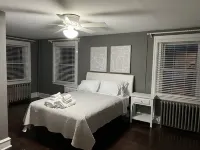 New Spacious single w/ parking.  Bikes, XBOX, Hotels in Phoenixville