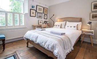 Host & Stay - Terrace House on Canal