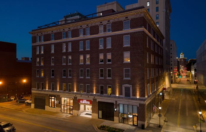 Hotel Clemons