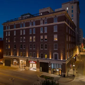 Hotel Clemons