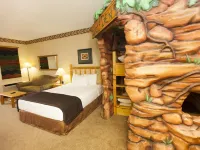 Great Wolf Lodge Traverse City Hotels in Grand Traverse County
