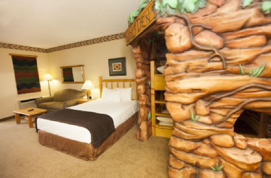 Wolf Den Suite - Waterpark Included Great Wolf Lodge Wisconsin Dells Photo