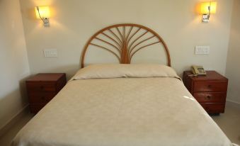 Aparta Hotel Plaza del Sol